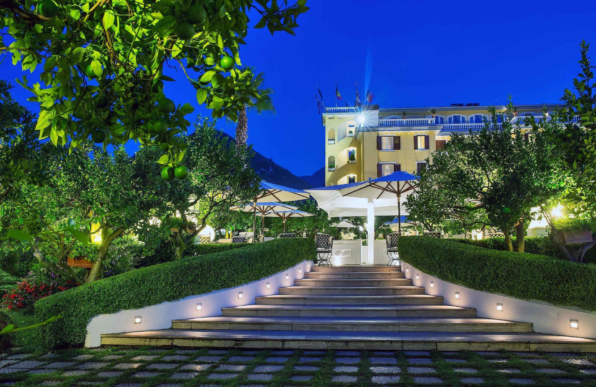La Medusa Hotel - Dimora Di Charme Castellammare di Stabia Exterior foto