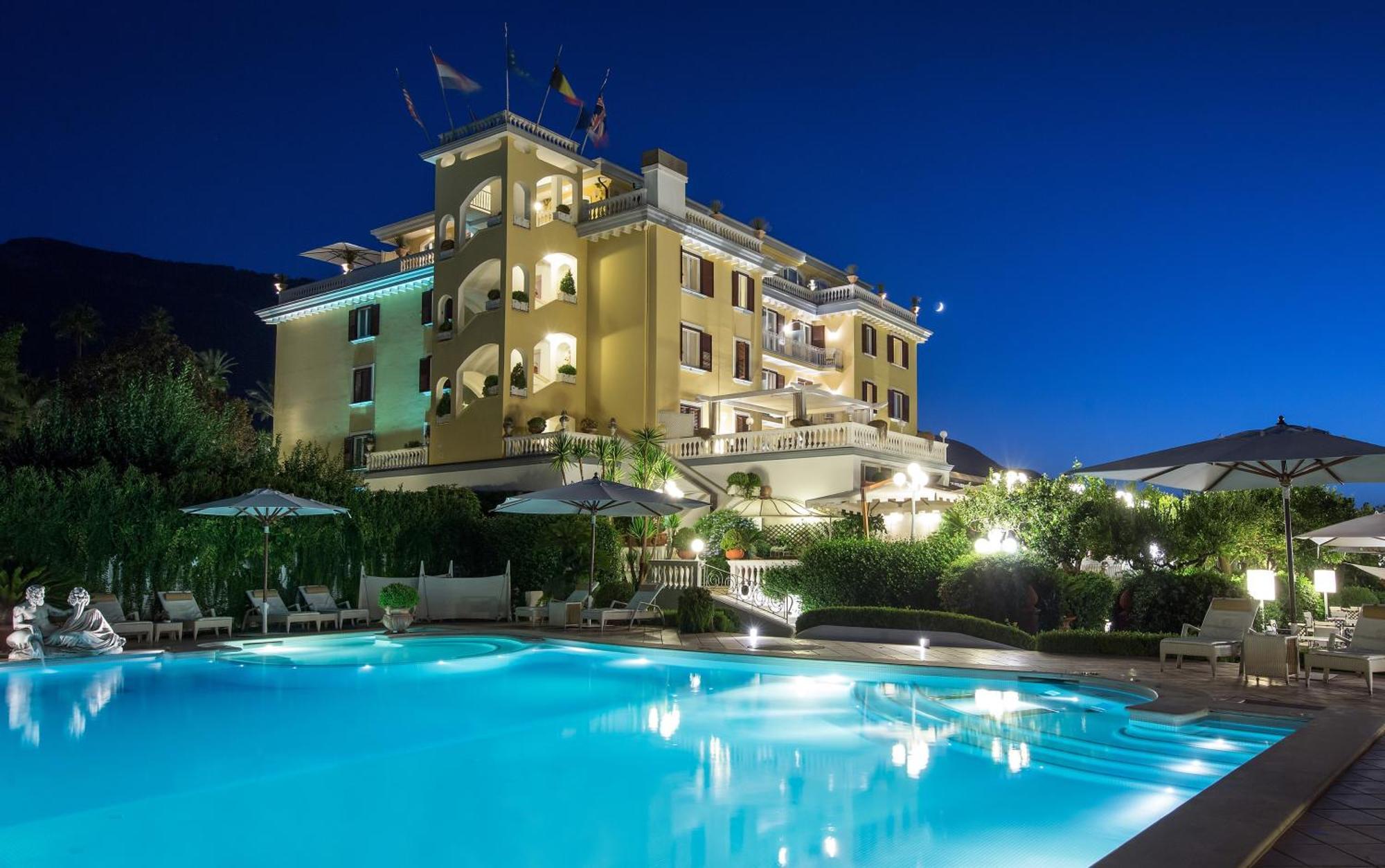 La Medusa Hotel - Dimora Di Charme Castellammare di Stabia Exterior foto