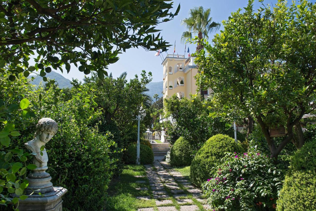 La Medusa Hotel - Dimora Di Charme Castellammare di Stabia Exterior foto